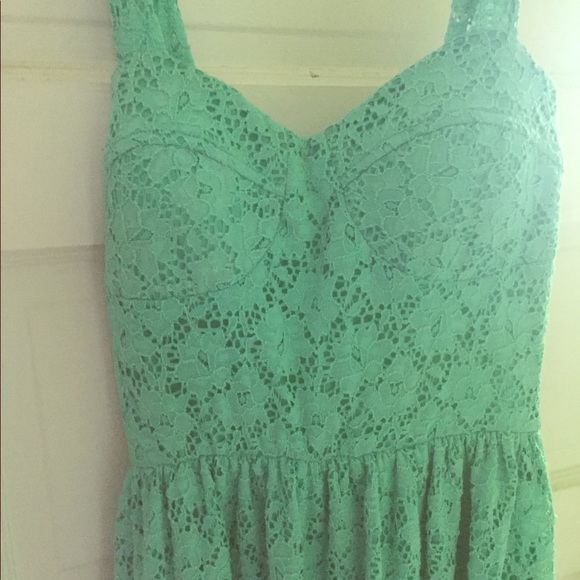 Charlotte Russe Dresses & Skirts - Teal, lace dress with an open lace back